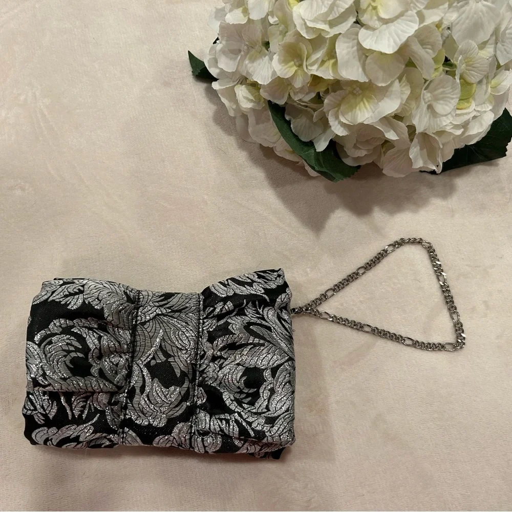 White House Black Market Silver and Black Bow Wristlet, Rare Find - Picture 3 of 6